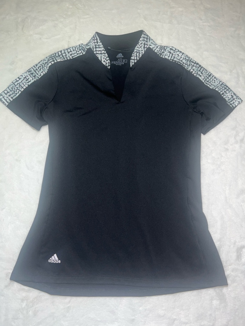 adidas Black Short-Sleeve Athletic Polo Top with Patterned Shoulder Trim